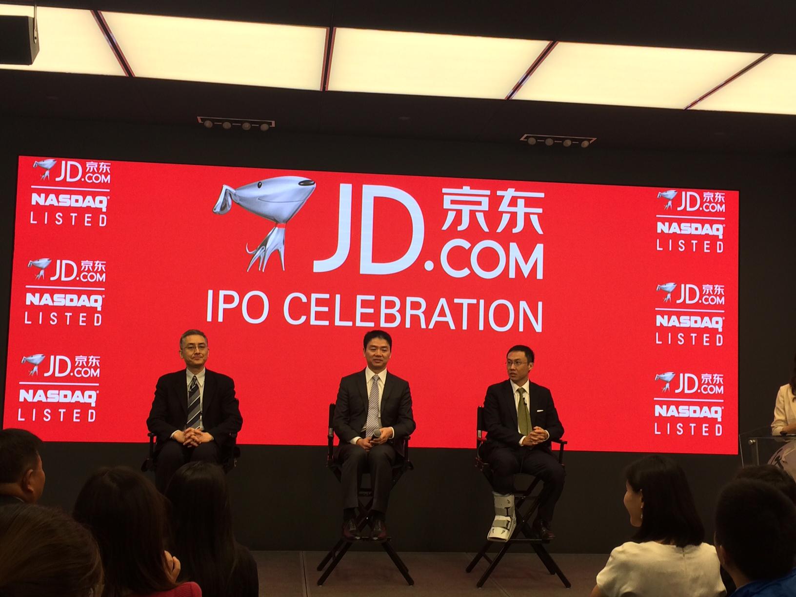 納斯達(dá)克群訪現(xiàn)場